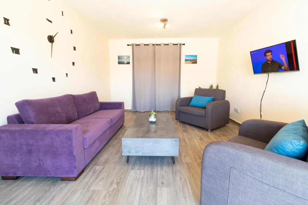 Leucolla Hill & Sea Apartment Protaras 0*,
